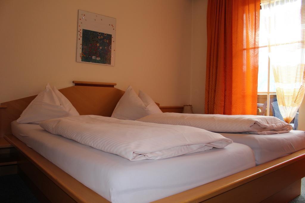 Gasthof-Hotel Winkler Muhldorf  ภายนอก รูปภาพ